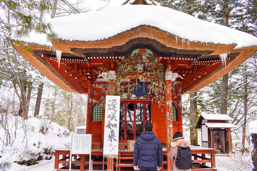 カップルや女子旅にオススメ！草津温泉の観光名所・見どころ_光泉寺の遅咲き如来