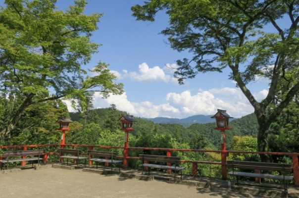 義経と天狗と金剛床のパワースポット_鞍馬寺のアクセス・行き方・駐車場