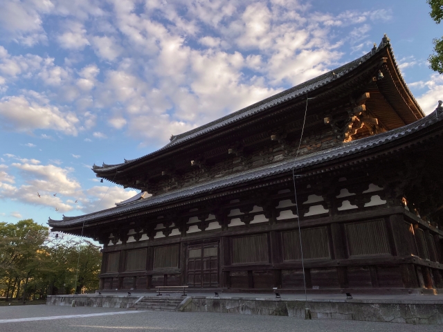 京都観光-東寺(教王護国寺)の見どころ_金堂