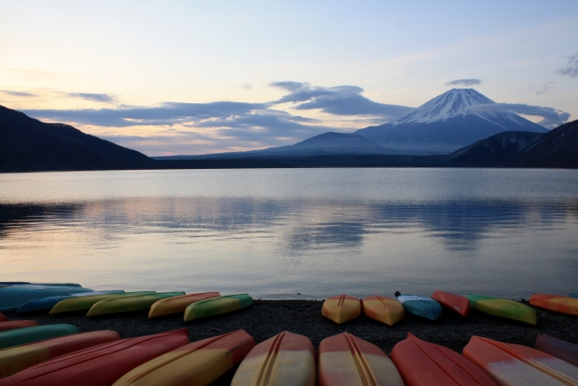 富士五湖観光-本栖湖の楽しみ方・オススメの遊び・アクティビティ_カヤック