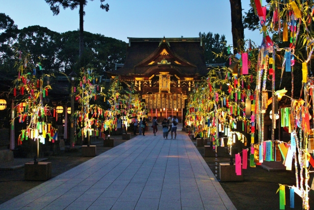 秋の京都を紅葉観光-北野天満宮のもみじ苑を一人旅レポート_拝観料金-境内無料・御土居のもみじ苑-七夕のライトアップ