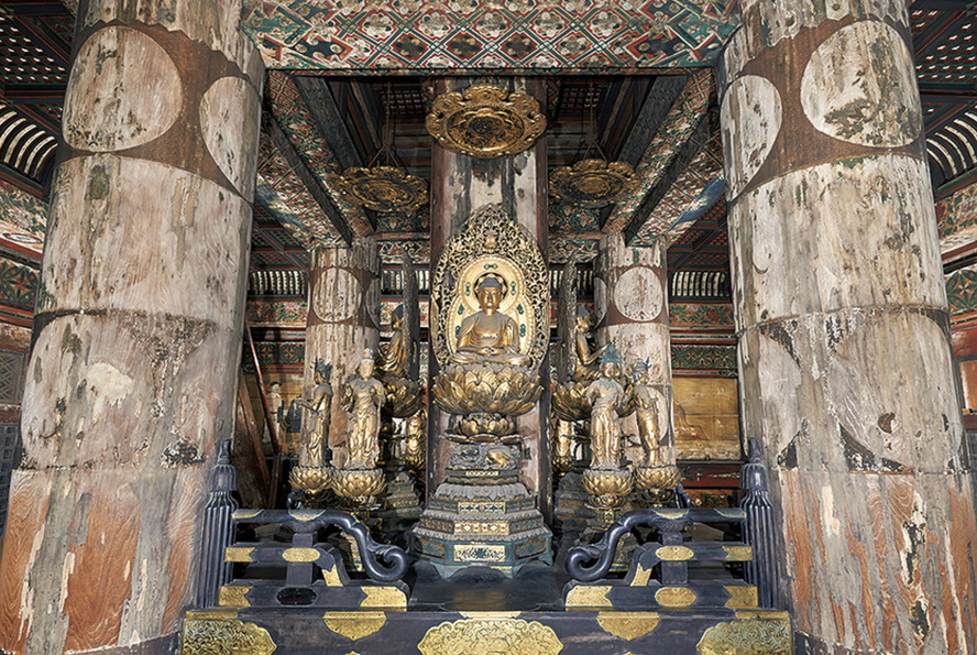 京都観光-東寺(教王護国寺)の見どころ・季節のイベント_五重塔初層の特別公開-大日如来と五智如来