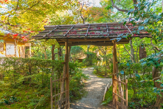 厭離庵-京都嵐山の隠れ家的紅葉スポットにして時雨亭跡地の観光名所_予約