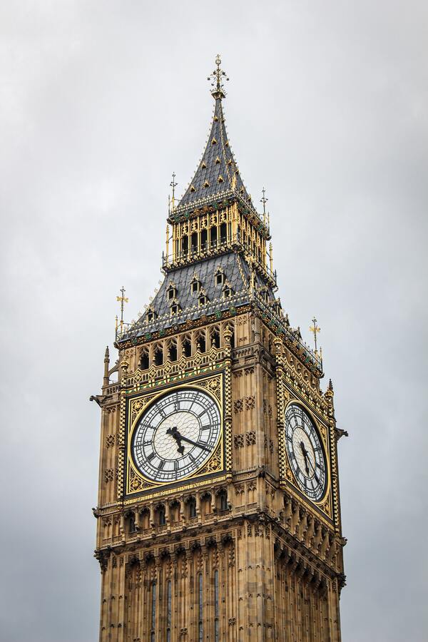 イギリス旅行・ロンドン観光-ウェストミンスターの歴史と世界遺産_見どころ-ビッグベン-鐘の音と学校のチャイム-時計塔・時計台