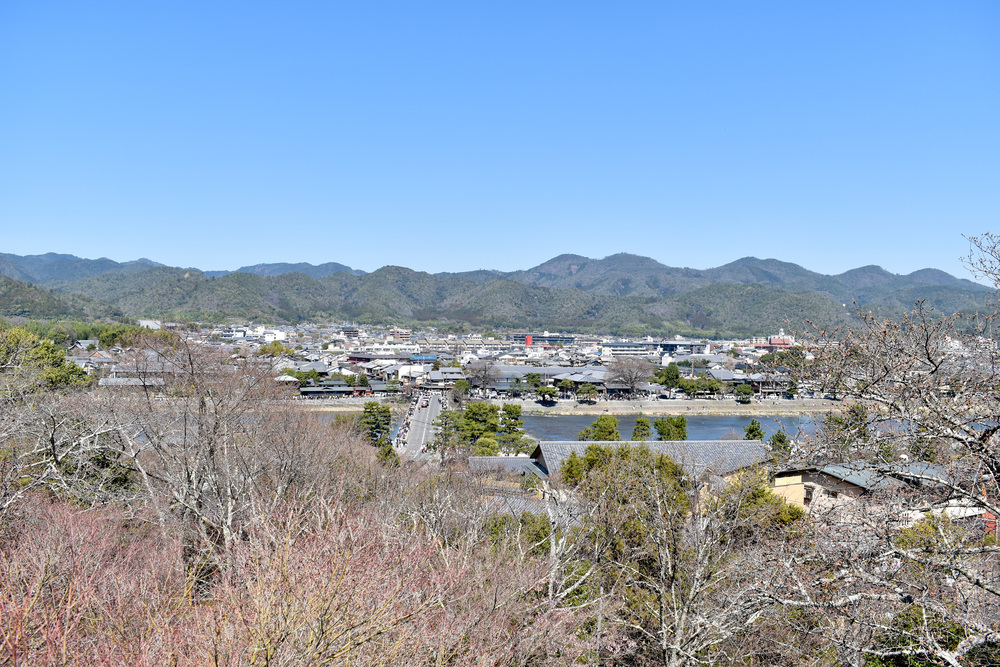 京都ひとり旅_法輪寺から眺める渡月橋_嵐山の自然とパワースポット