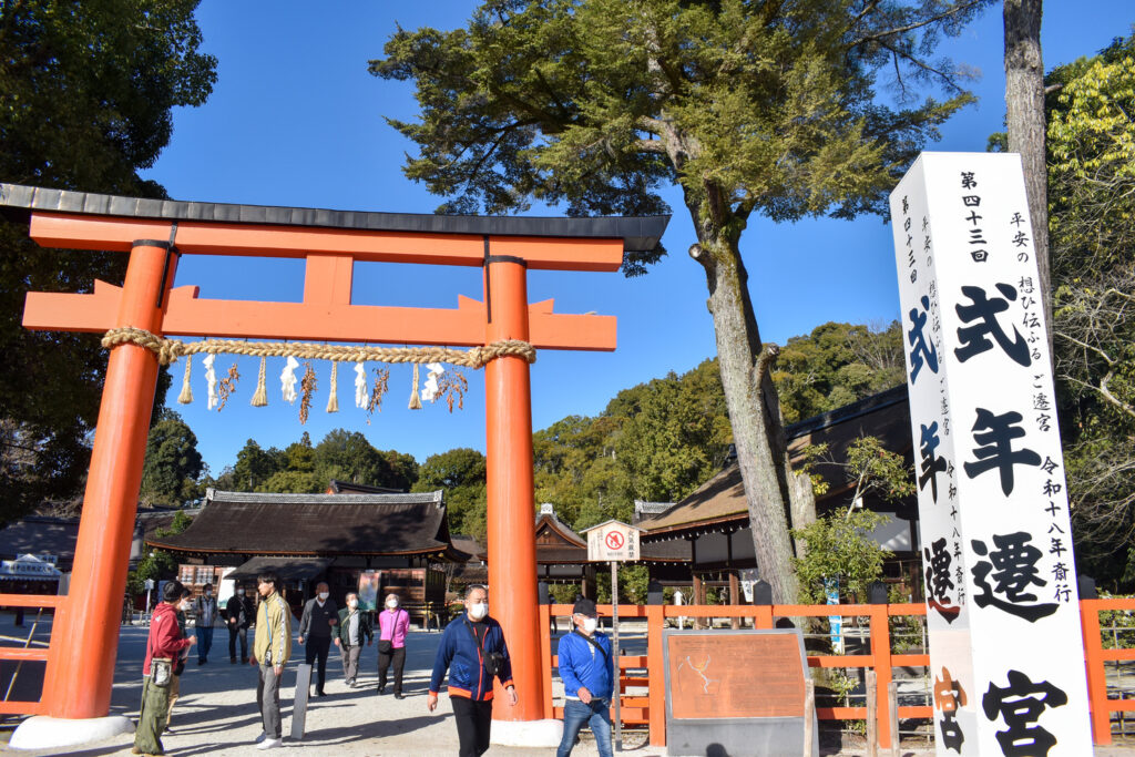 京都ひとり旅_上賀茂神社で初詣2_レンタサイクルで桜とパワースポットを巡る！