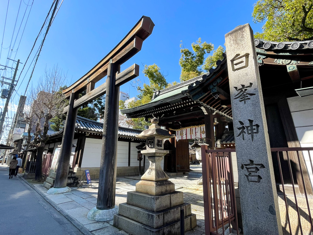 京都ひとり旅_白峯神社_レンタサイクルで桜とパワースポットを巡る！