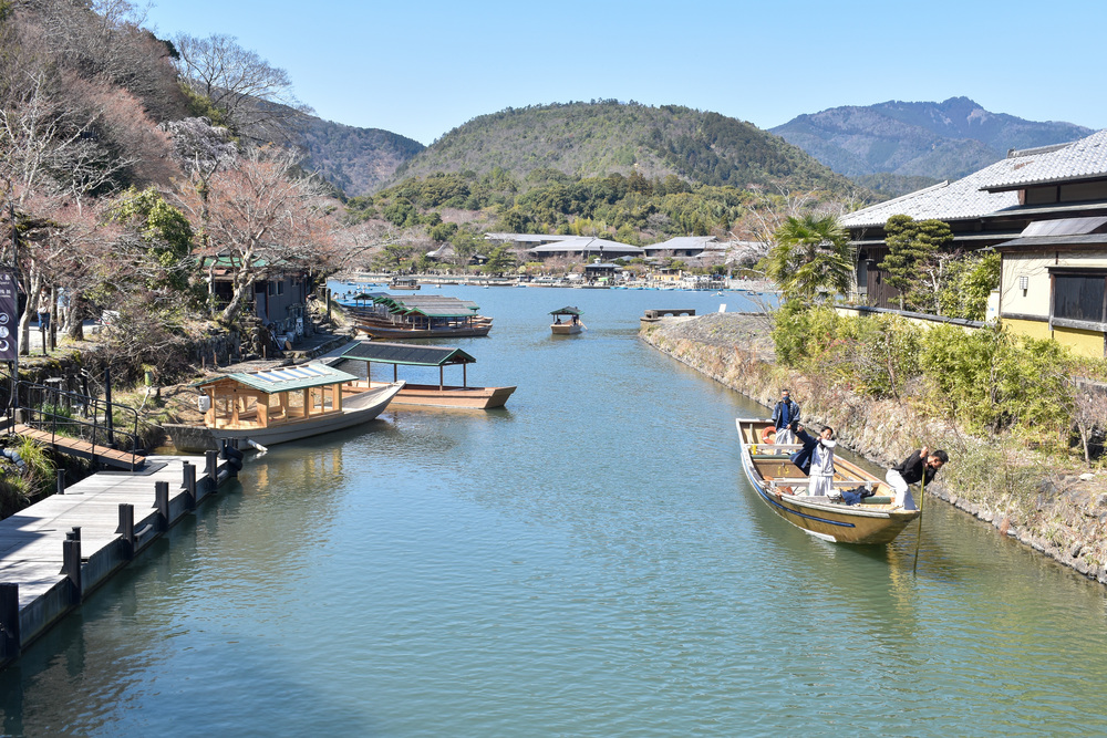 京都ひとり旅_渡月橋の春_嵐山の自然とパワースポット