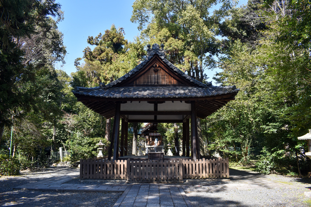 春の京都ひとり旅_蚕ノ社こと木嶋坐天照御魂神社-舞殿_穴場パワースポット